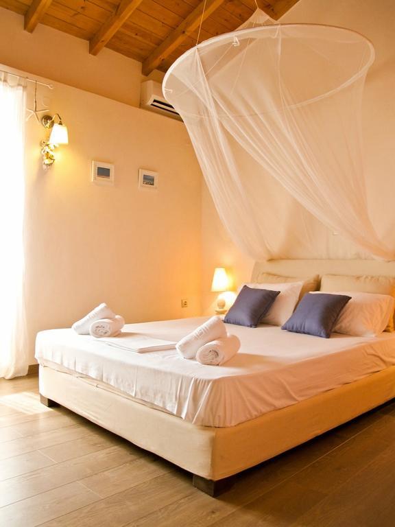 Theano Cottage Gaios Ngoại thất bức ảnh